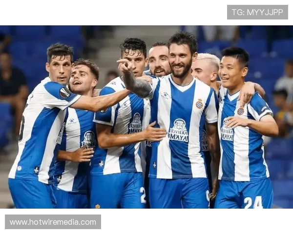 塞维利亚队史欧联杯战绩回顾：西甲劲旅七度夺冠领跑赛事