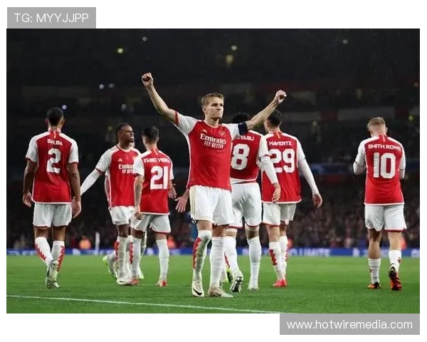 阿森纳英超争冠压力上升,球队稳定性与关键战能力面临考验 阿森纳英超争冠压力上升,球队稳定性与关键战能力面临考验